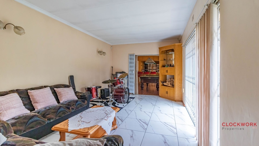 4 Bedroom Property for Sale in Selcourt Gauteng