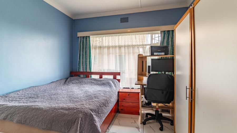 4 Bedroom Property for Sale in Selcourt Gauteng