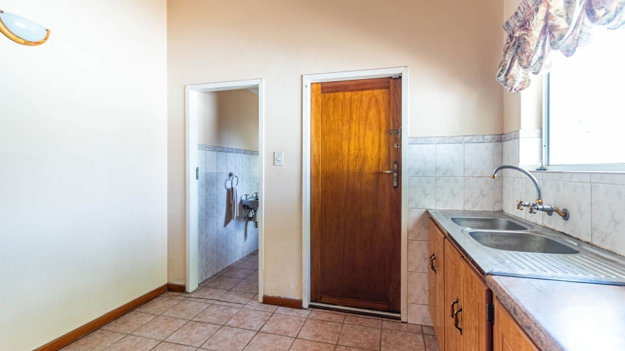 4 Bedroom Property for Sale in Selcourt Gauteng