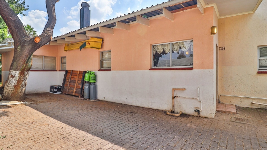 4 Bedroom Property for Sale in Selcourt Gauteng