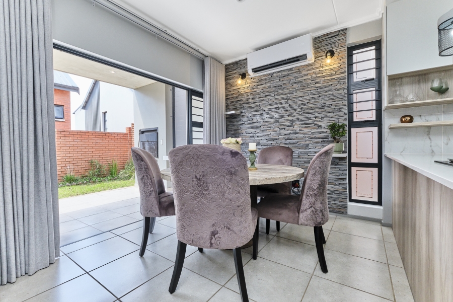 3 Bedroom Property for Sale in Barbeque Downs Gauteng