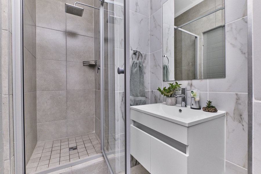 3 Bedroom Property for Sale in Barbeque Downs Gauteng