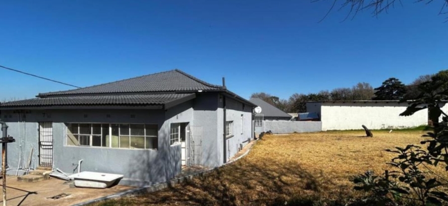 10 Bedroom Property for Sale in Jeppestown Gauteng