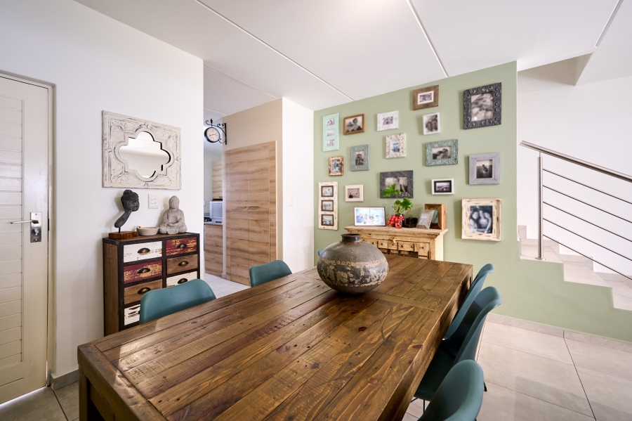 3 Bedroom Property for Sale in Broadacres Gauteng