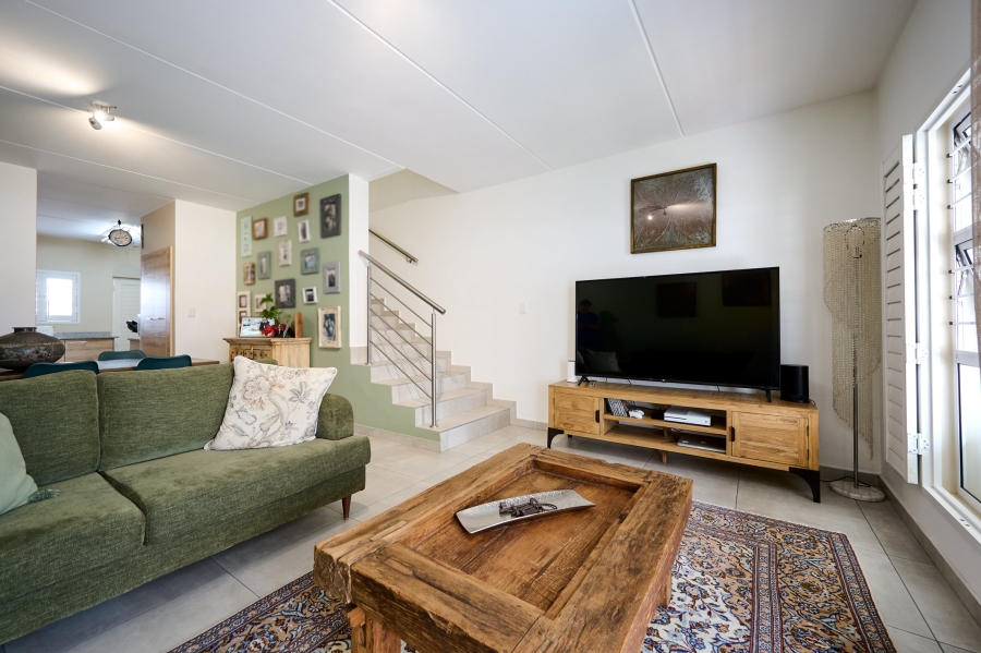 3 Bedroom Property for Sale in Broadacres Gauteng