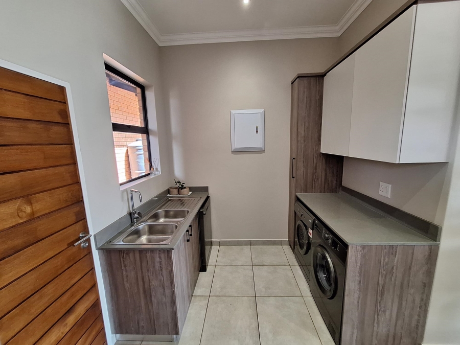 3 Bedroom Property for Sale in Six Fountains Residential Estate Gauteng