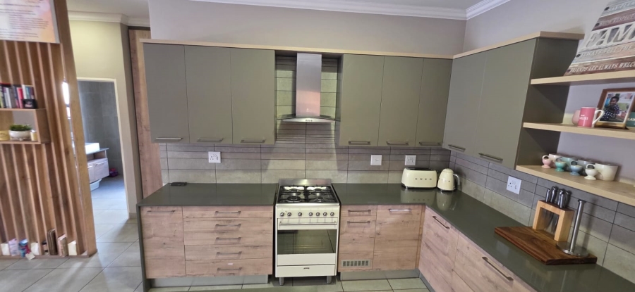 3 Bedroom Property for Sale in Six Fountains Residential Estate Gauteng