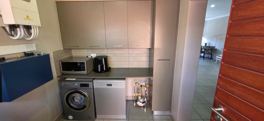 3 Bedroom Property for Sale in Six Fountains Residential Estate Gauteng