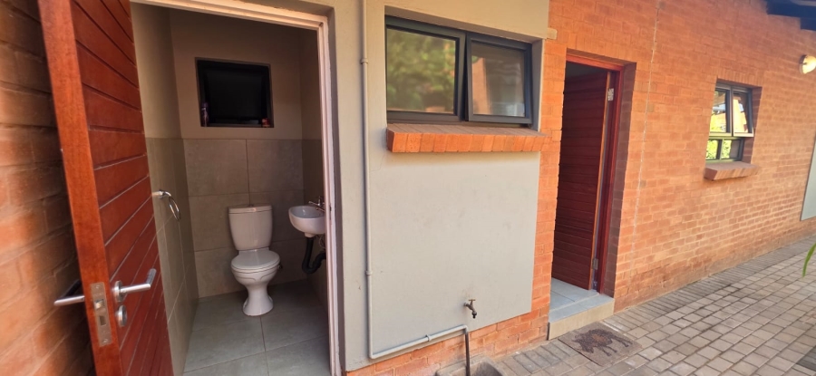 3 Bedroom Property for Sale in Six Fountains Residential Estate Gauteng