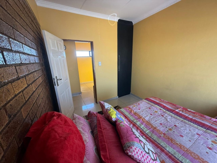 4 Bedroom Property for Sale in Commercia Gauteng
