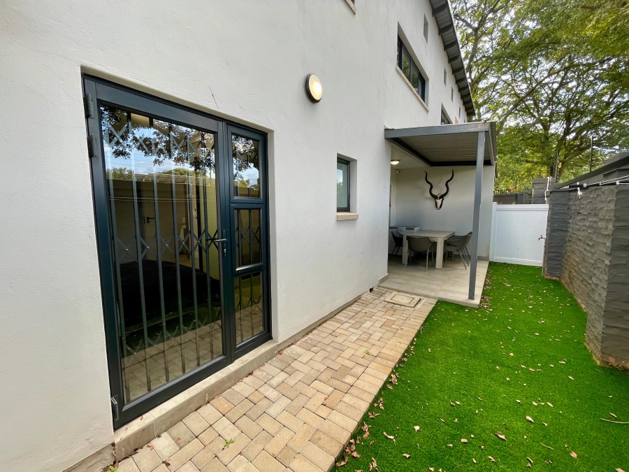 2 Bedroom Property for Sale in Alphen Park Gauteng