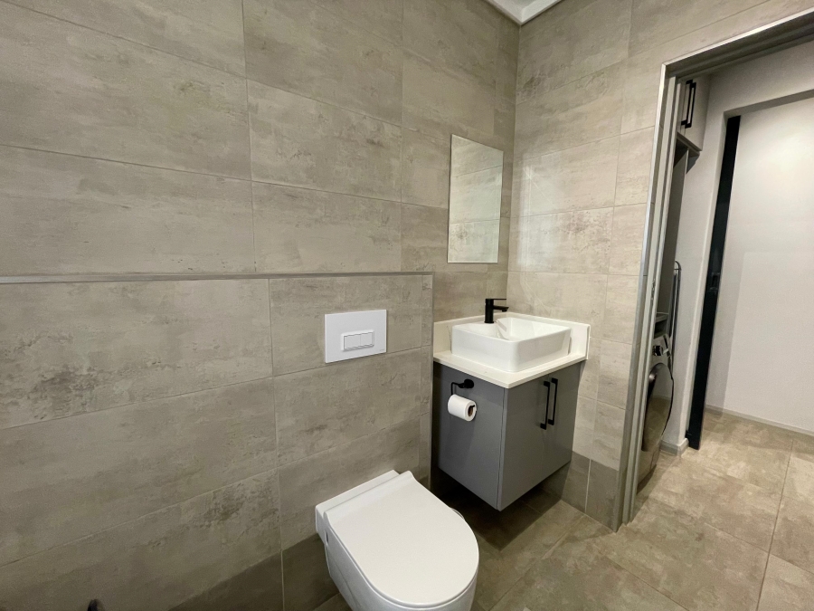 2 Bedroom Property for Sale in Alphen Park Gauteng