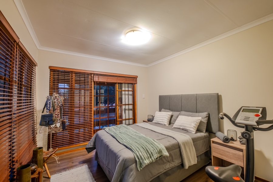 5 Bedroom Property for Sale in Moreleta Park Gauteng