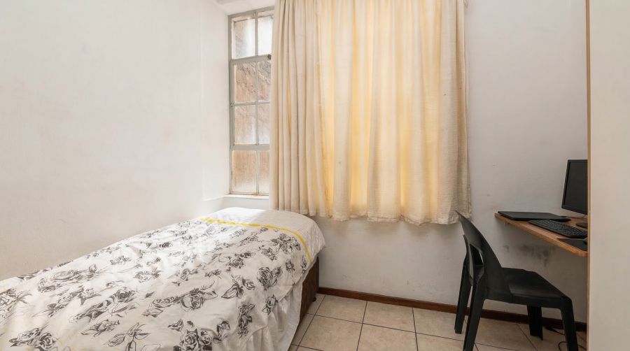 1 Bedroom Property for Sale in Braamfontein Gauteng