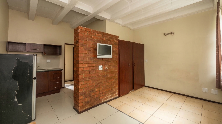 1 Bedroom Property for Sale in Braamfontein Gauteng