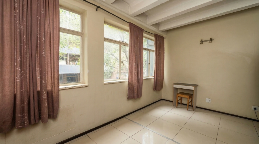 1 Bedroom Property for Sale in Braamfontein Gauteng