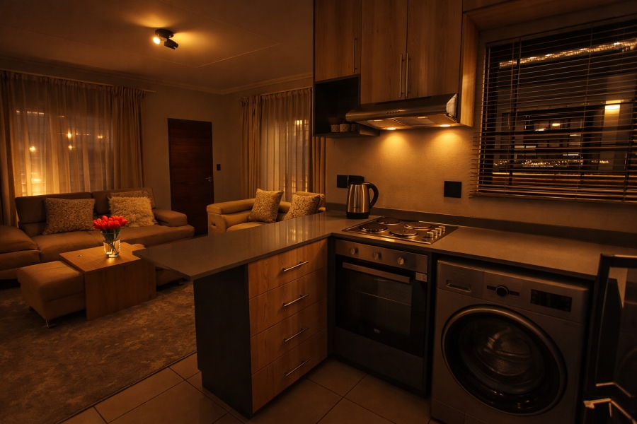 To Let 2 Bedroom Property for Rent in Fleurhof Gauteng