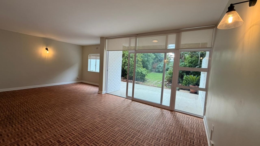 To Let 2 Bedroom Property for Rent in Sandown Gauteng