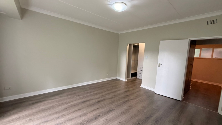 To Let 2 Bedroom Property for Rent in Sandown Gauteng