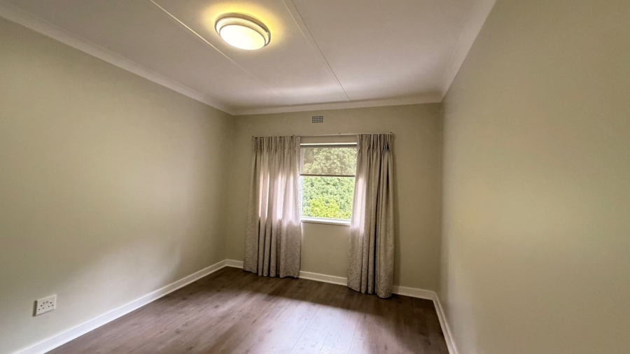 To Let 2 Bedroom Property for Rent in Sandown Gauteng