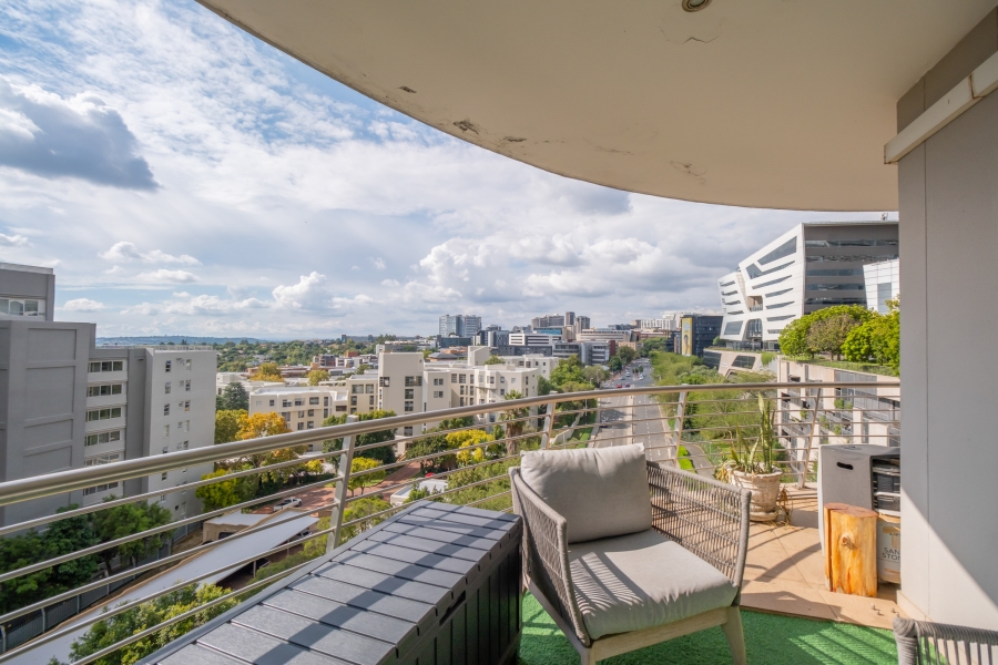 2 Bedroom Property for Sale in Sandhurst Gauteng