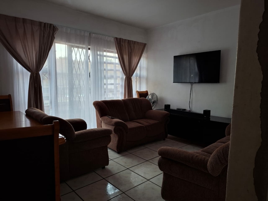 2 Bedroom Property for Sale in Vanderbijlpark CW 1 Gauteng