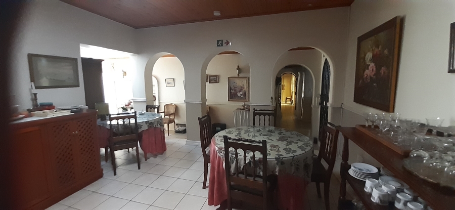 9 Bedroom Property for Sale in Baileys Muckleneuk Gauteng