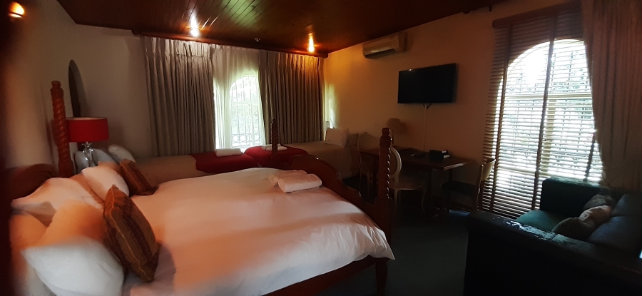 9 Bedroom Property for Sale in Baileys Muckleneuk Gauteng