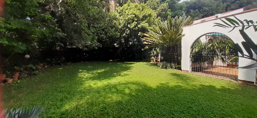9 Bedroom Property for Sale in Baileys Muckleneuk Gauteng