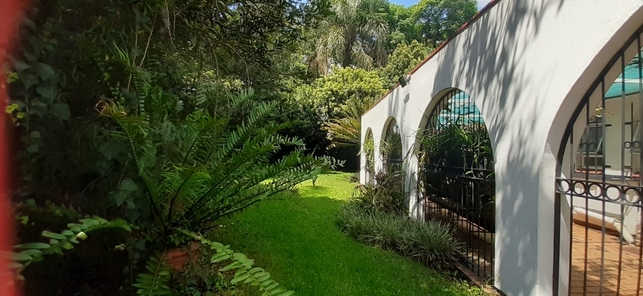 9 Bedroom Property for Sale in Baileys Muckleneuk Gauteng