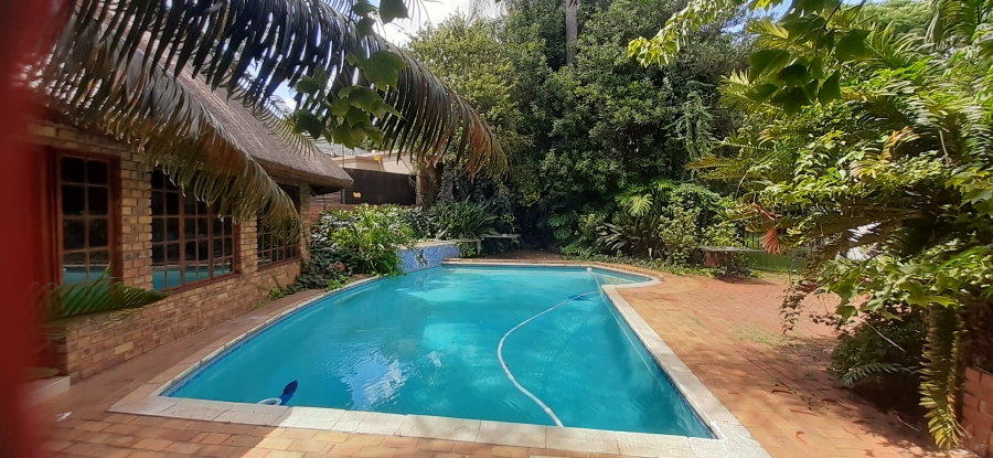 9 Bedroom Property for Sale in Baileys Muckleneuk Gauteng