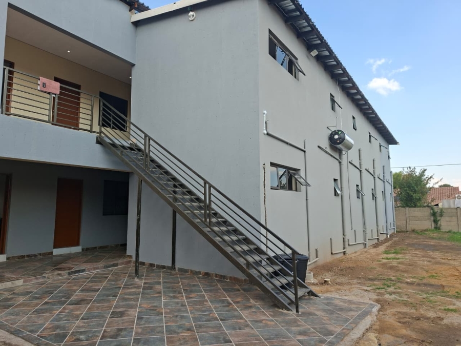 33 Bedroom Property for Sale in Bedworth Park Gauteng