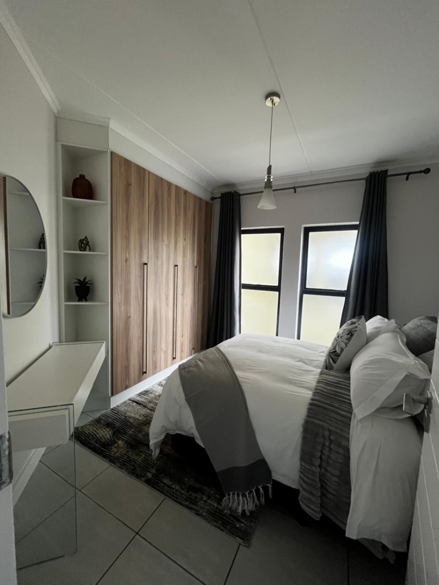 To Let 3 Bedroom Property for Rent in Waterfall Gauteng