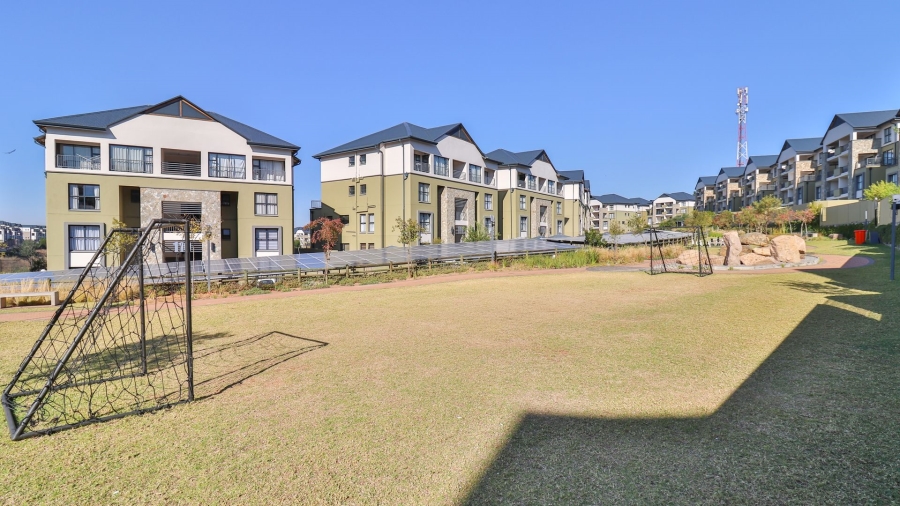 To Let 3 Bedroom Property for Rent in Waterfall Gauteng