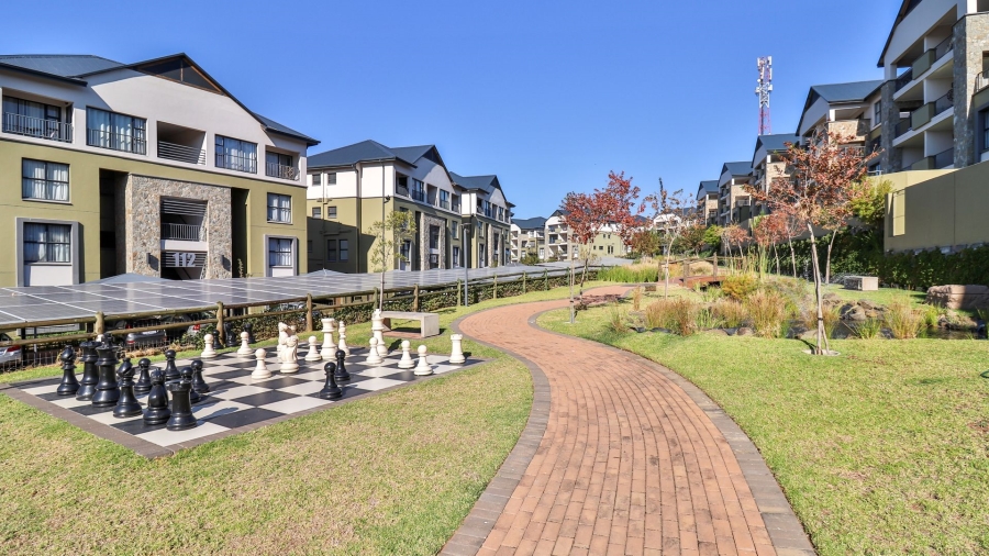 To Let 3 Bedroom Property for Rent in Waterfall Gauteng