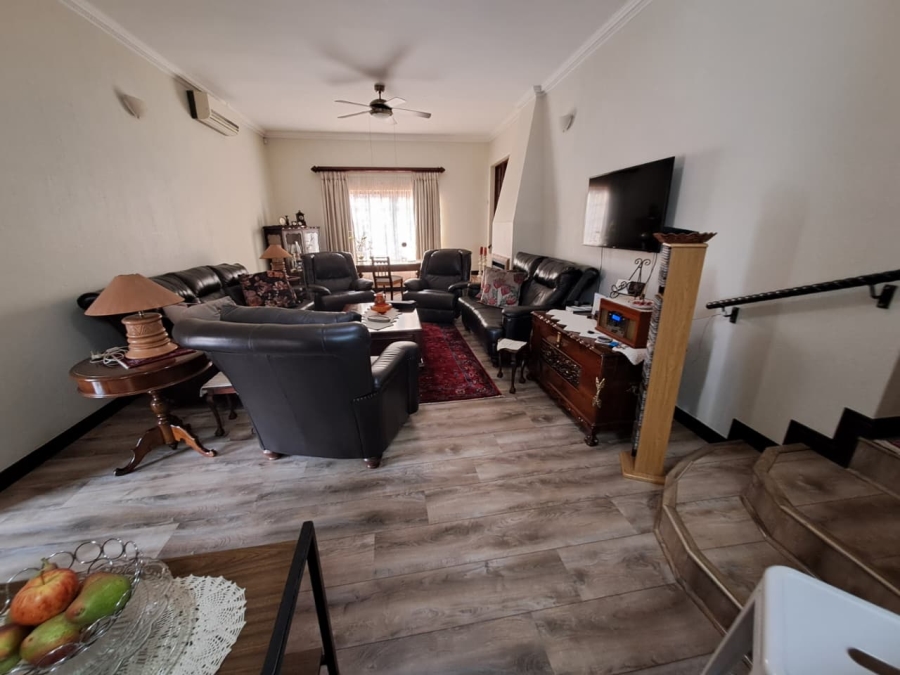 3 Bedroom Property for Sale in Jordaan Park Gauteng