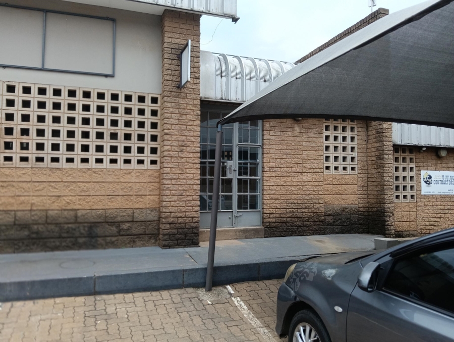 To Let commercial Property for Rent in Waltloo Gauteng