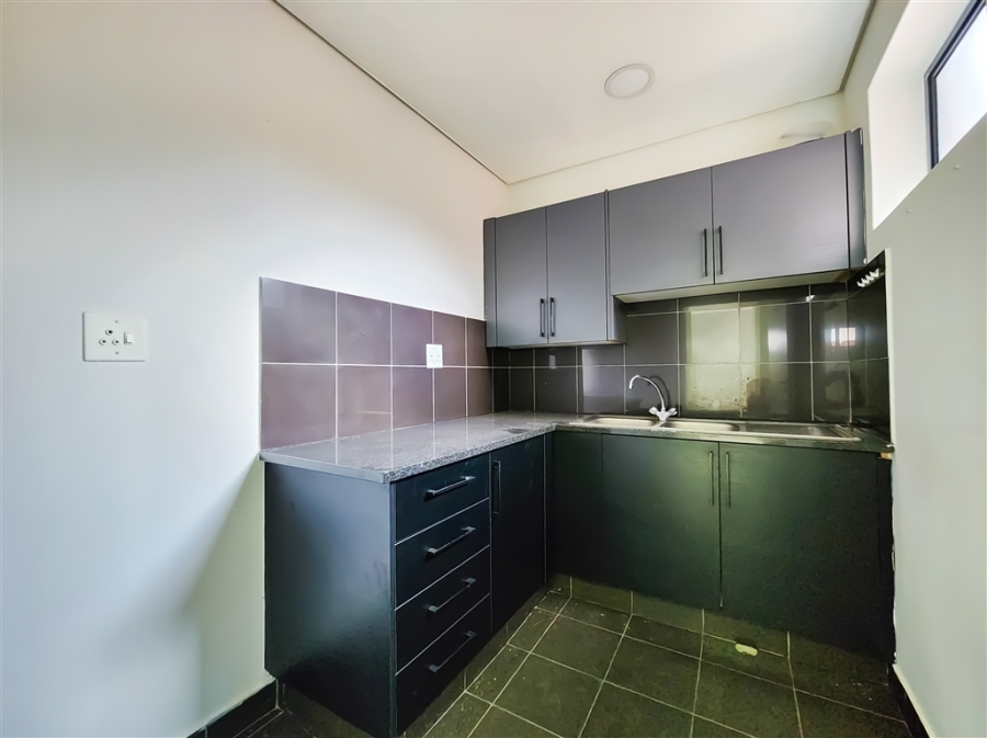 To Let commercial Property for Rent in Ruimsig Gauteng