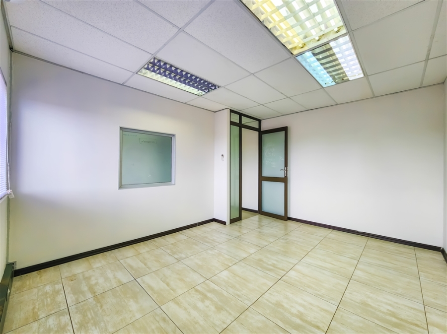 To Let commercial Property for Rent in Ruimsig Gauteng