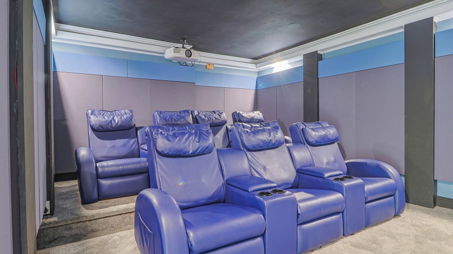 5 Bedroom Property for Sale in Midstream Hill Gauteng