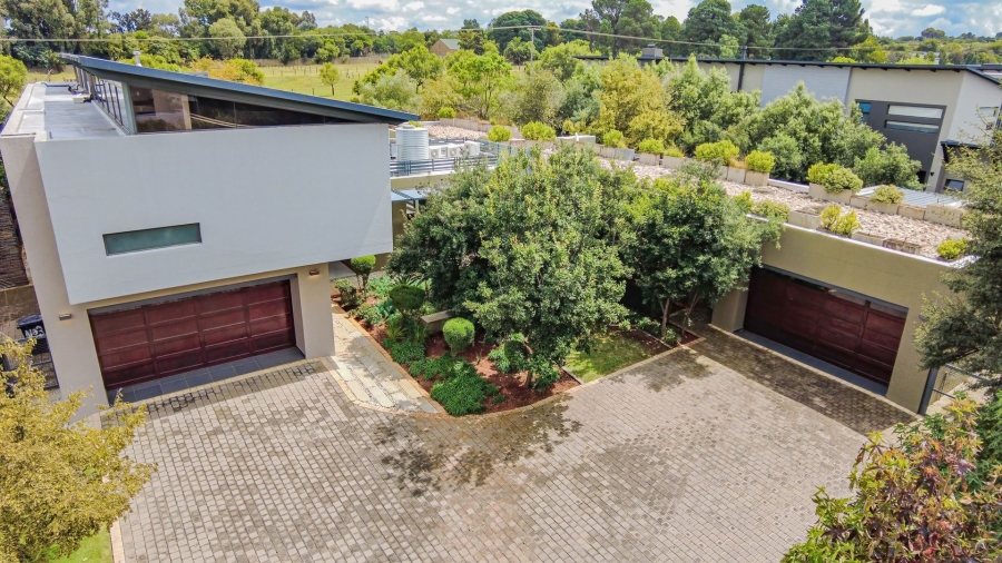 5 Bedroom Property for Sale in Midstream Hill Gauteng