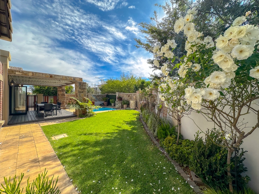 3 Bedroom Property for Sale in Midstream Hill Gauteng