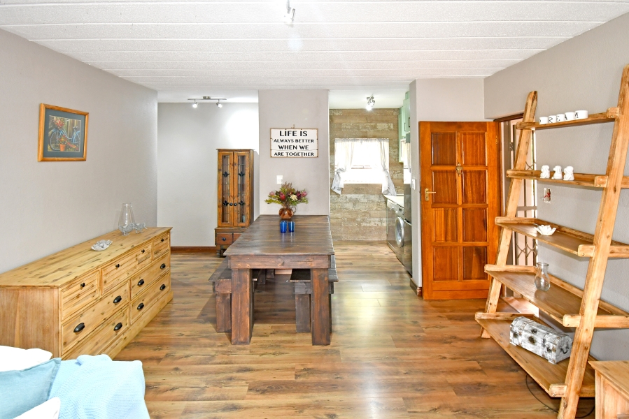 2 Bedroom Property for Sale in Morningside Gauteng