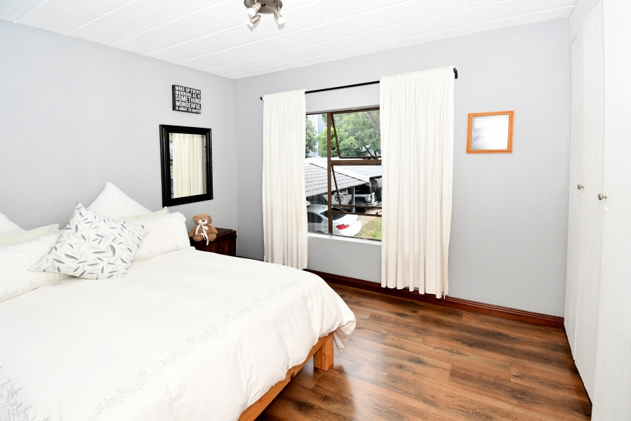 2 Bedroom Property for Sale in Morningside Gauteng