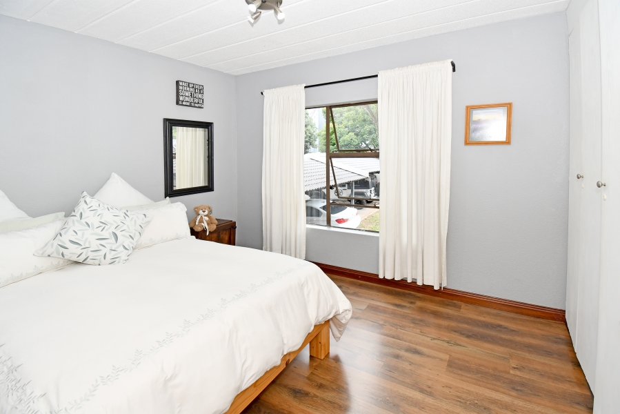 2 Bedroom Property for Sale in Morningside Gauteng