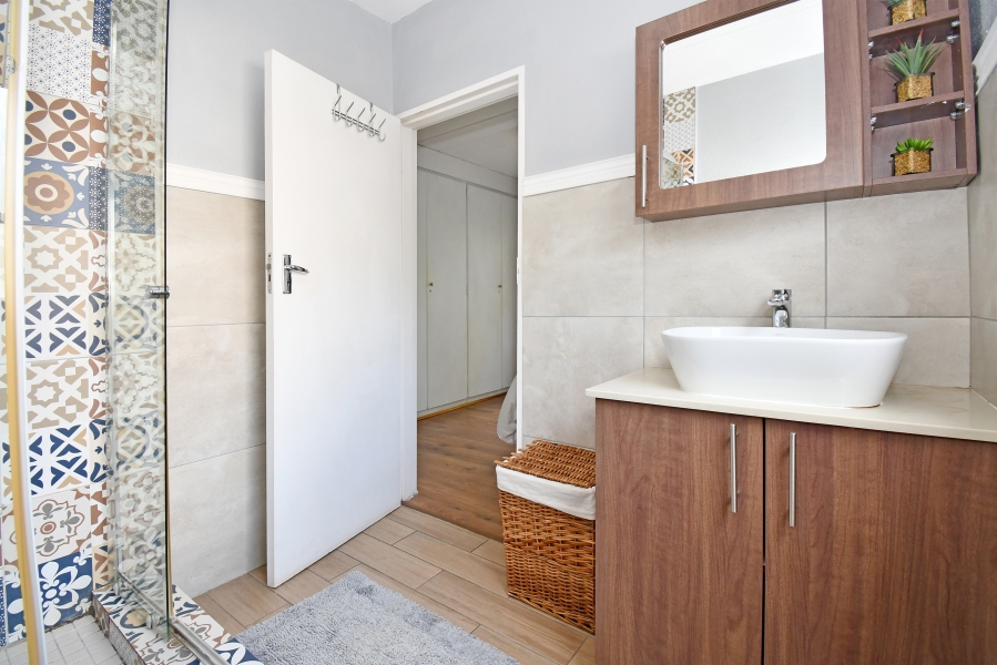 2 Bedroom Property for Sale in Morningside Gauteng