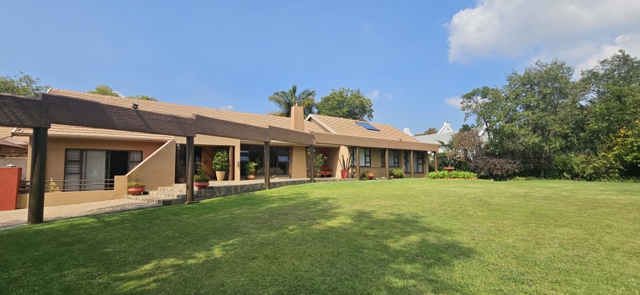 4 Bedroom Property for Sale in Alberante Gauteng