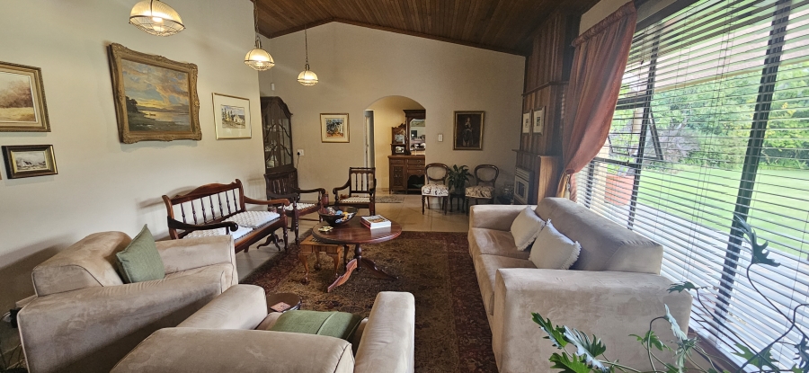 4 Bedroom Property for Sale in Alberante Gauteng