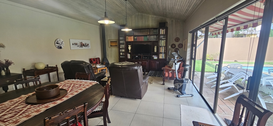 4 Bedroom Property for Sale in Alberante Gauteng