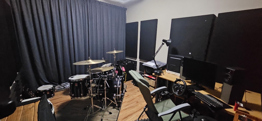 4 Bedroom Property for Sale in Alberante Gauteng